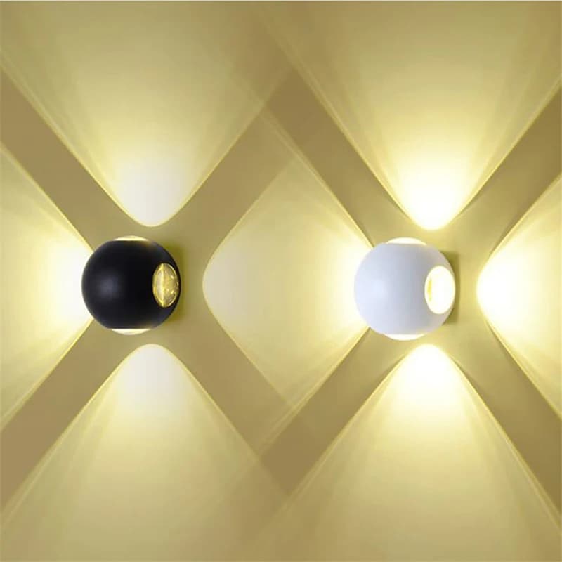 Applique Murale Extérieure Étanche en Aluminium, Luminaire Décoratif d'Nik, Idéal pour une Cour, un