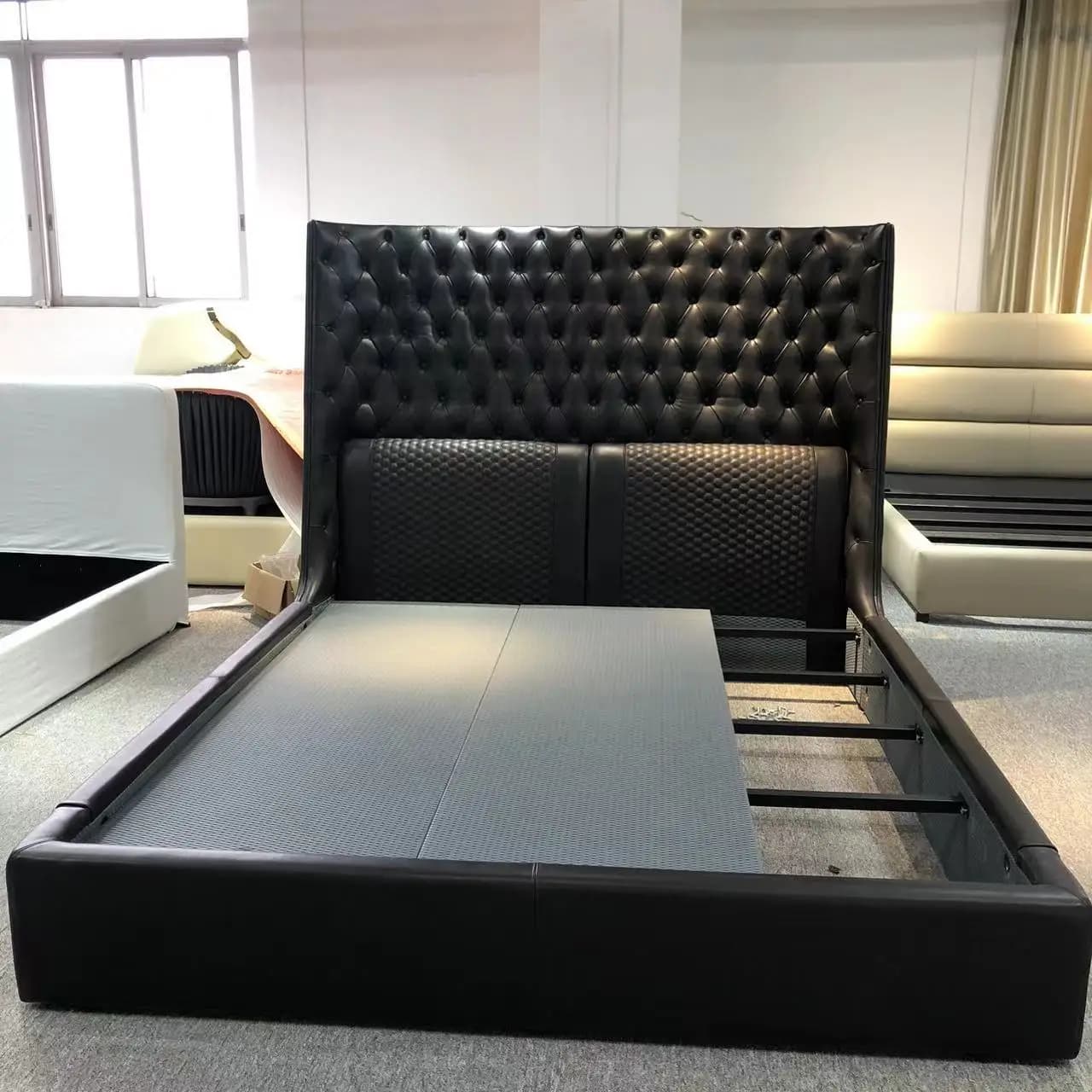 Lits doubles modernes de luxe, rembourrage capitonné en velours, ensembles de chambre king size, têt