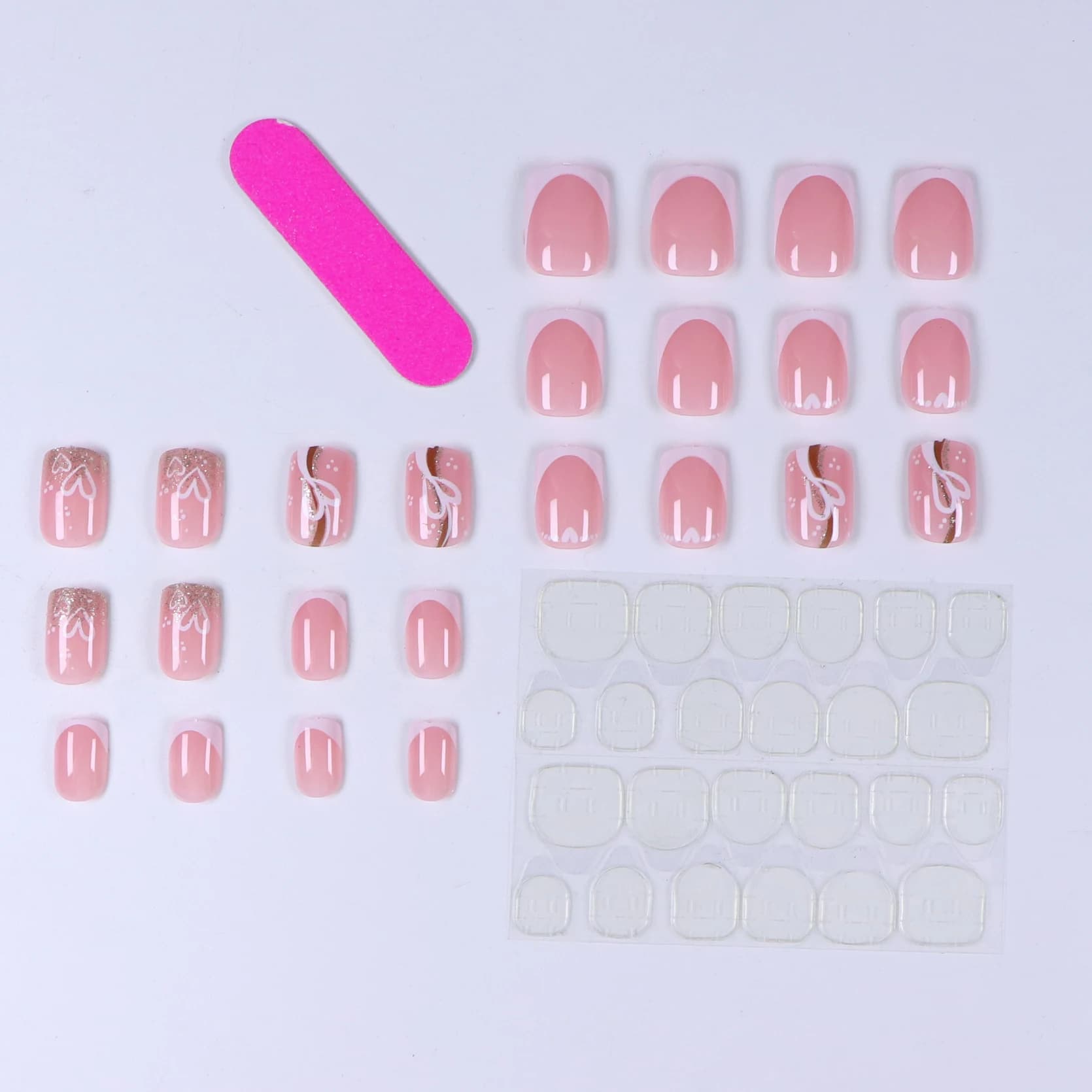 Faux ongles carrés courts rose chair, lignes dorées, design d'amour, ensemble d'ongles à couverture