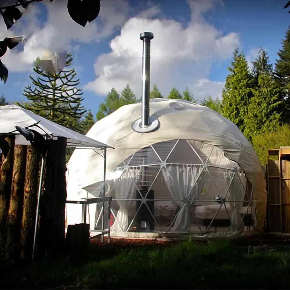 Dôme de glamping décoratif de luxe pour l'extérieur, tente géodésique préfabriquée imperméable pour