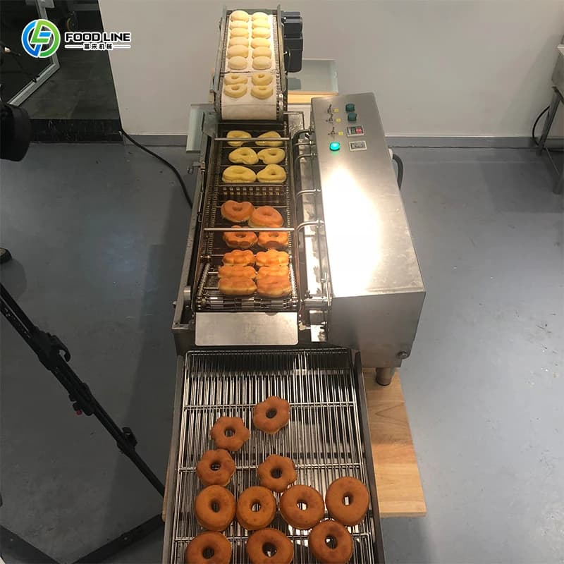 FOODLINE Machine à beignets entièrement automatique personnalisée pour la production commerciale de