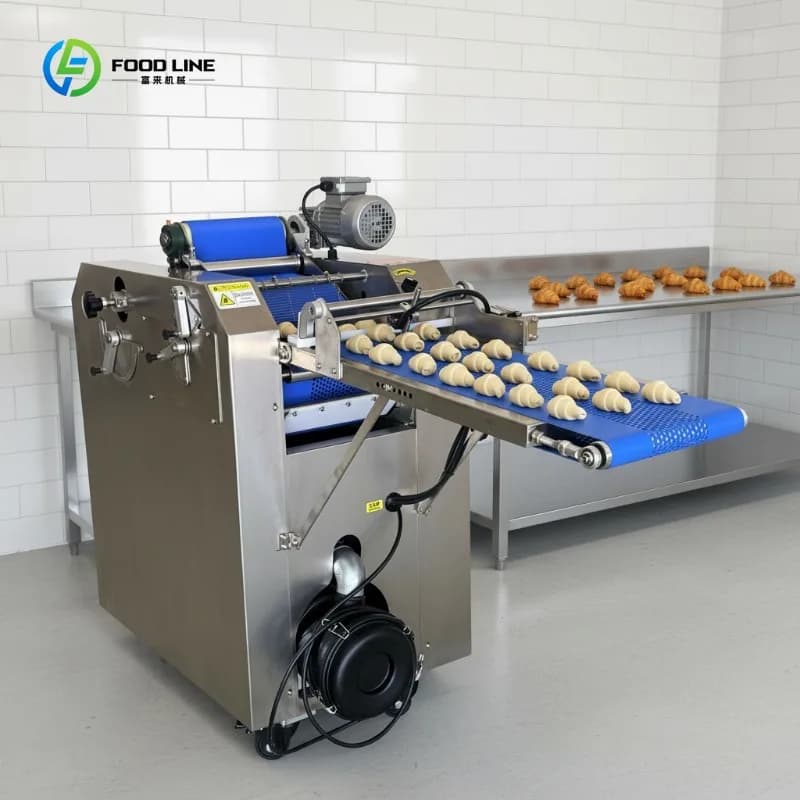 Machine entièrement automatique de formage de croissants, équipement commercial de transformation du