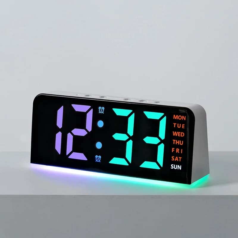 Réveil numérique RGB Light Week 2 avec 13 couleurs, fonction Snooze, alimentation USB, horloge de ta