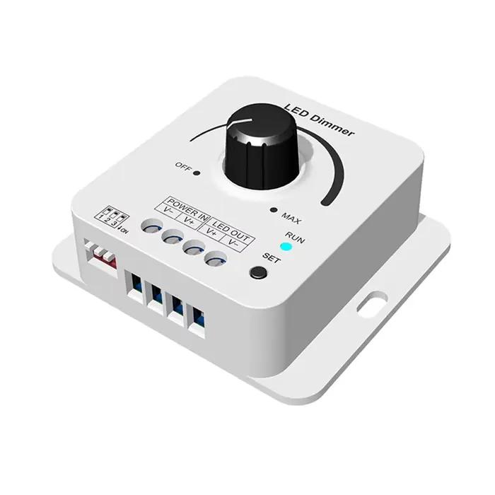Variateur de bande lumineuse LED avec effet de décoloration DC12V-24V 8