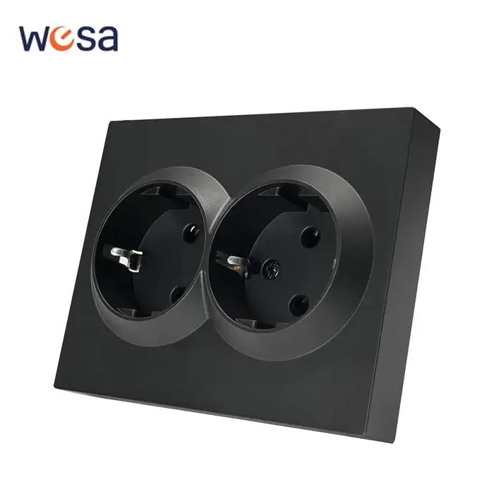 WESA prise de courant noire 16A