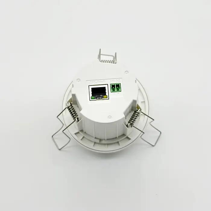 Hikvision – Mini caméra IP 4MP AcuSense à installer au plafond