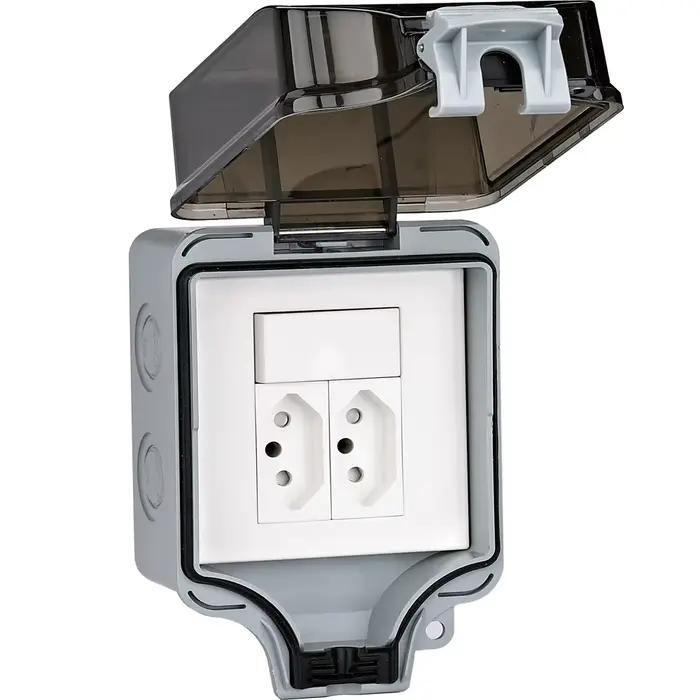 Prise étanche extérieure IP66 Brésil 20A coupe-vent, imperméable et étanche