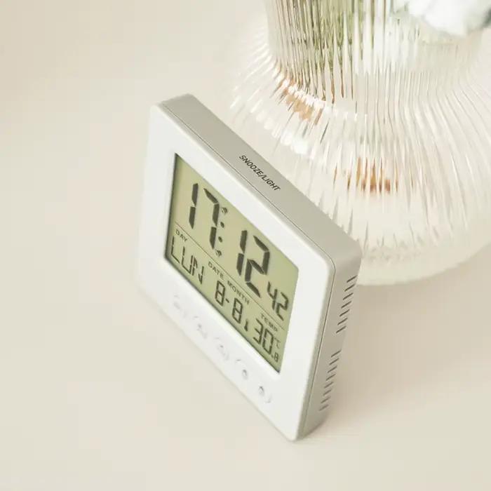 Réveil radio numérique avec thermomètre